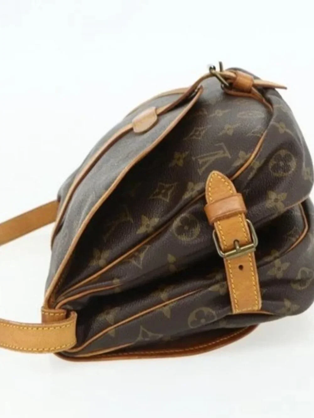 LOUIS VUITTON Monogram Saumur 30 Shoulder Bag M42256 LV Auth 176021A